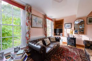 Sitting Room- click for photo gallery